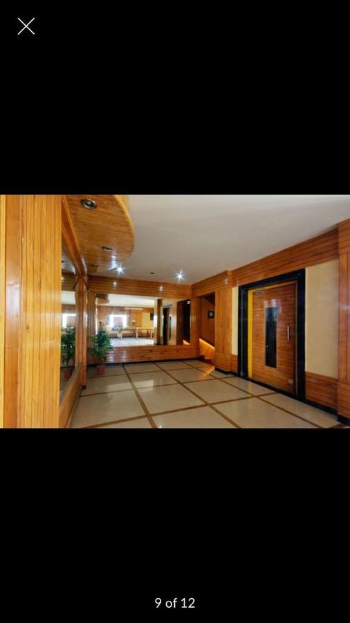 Hotel Yellow Lime Ahmedabad Bagian luar foto
